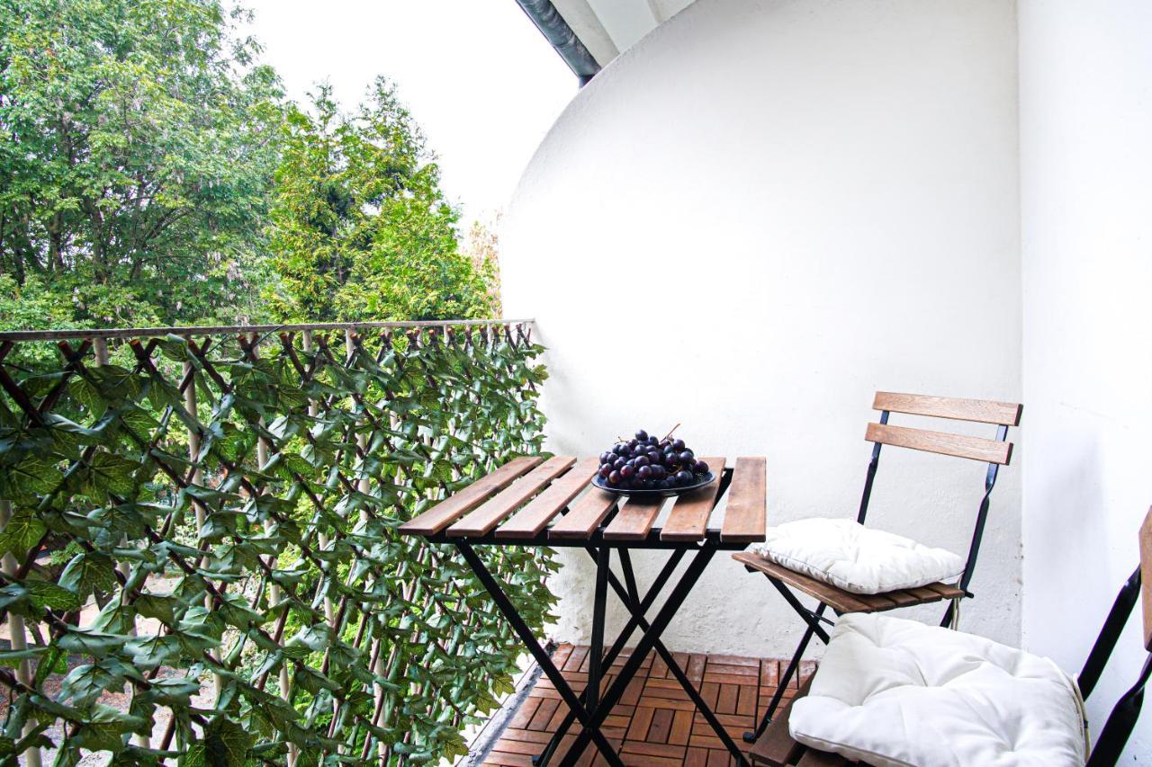 Apartment I Wi-Fi I Parkplatz I Balkon Essenfusion Buitenkant foto
