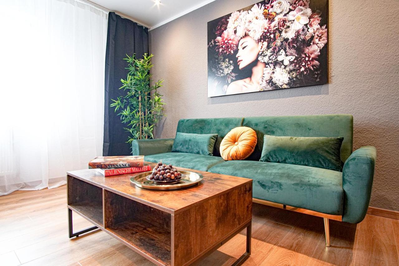 Apartment I Wi-Fi I Parkplatz I Balkon Essenfusion Buitenkant foto